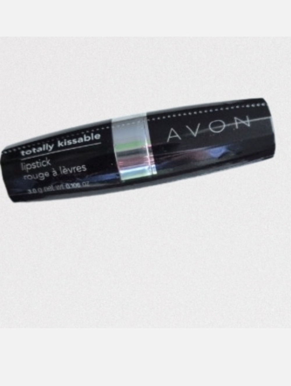 New Avon Totally Kissable Lipstick Loving Lilac in Black Case